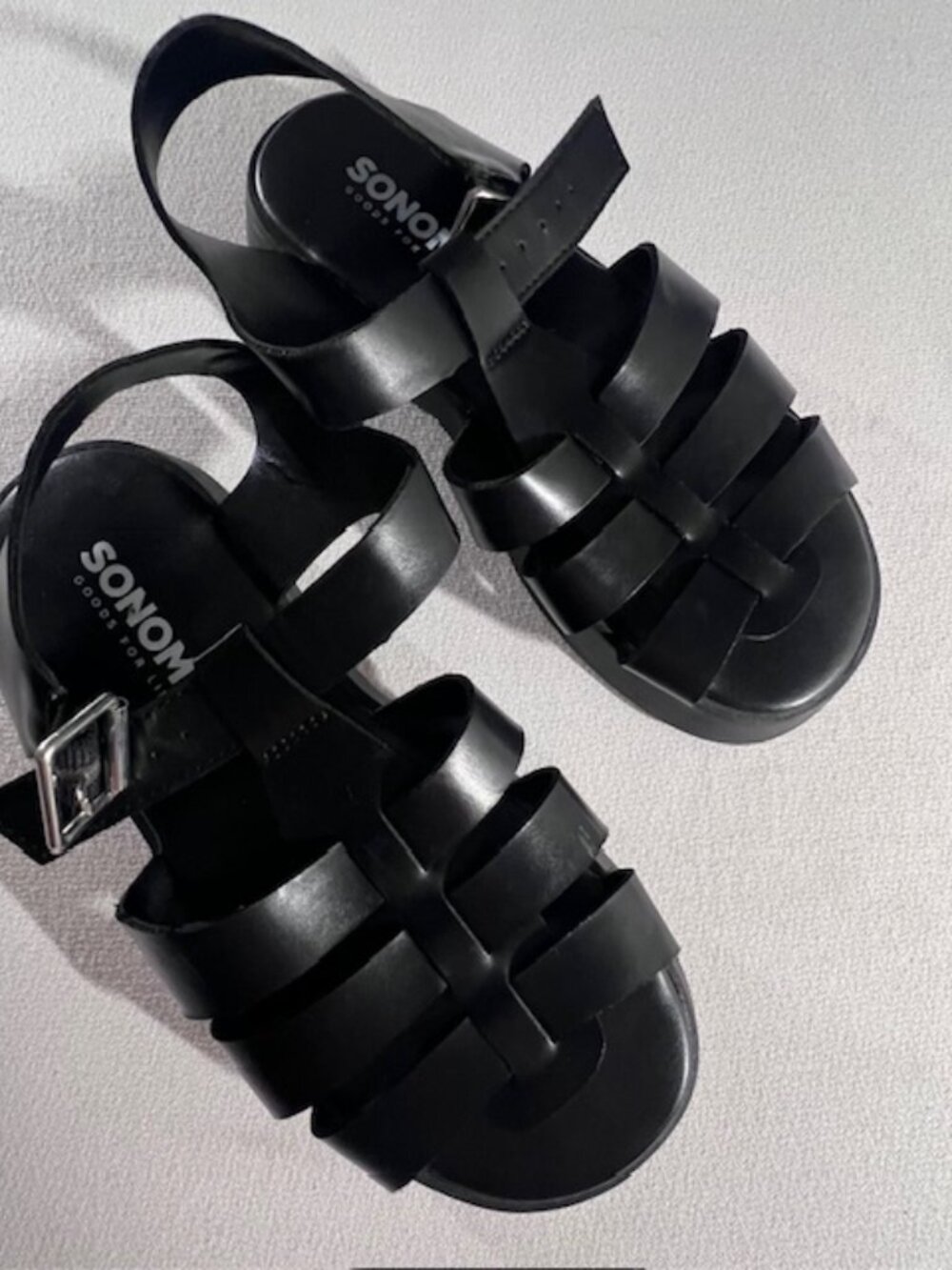 Sonoma‎ Goods for Life black strappy girls fisherman sandals classic size 2